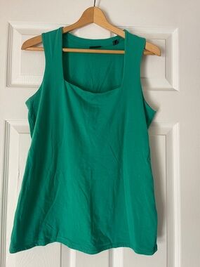 Mexx Classic Women's Square Neck Tank Top in Light Kelly Green